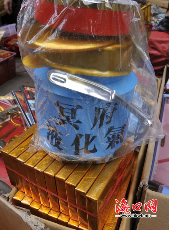 海口老街清明节祭品热销 祭扫活动成商家敛财工具