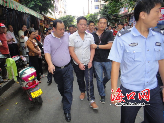 　　嫌犯陈卫清指认现场