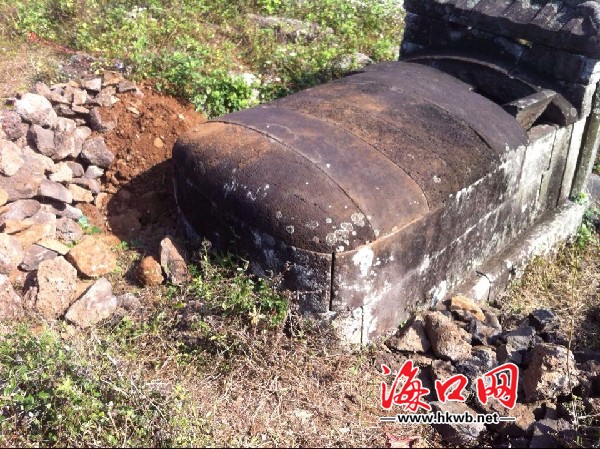 海口600年前蔡氏古墓遭盗挖 警方和文物部门介入