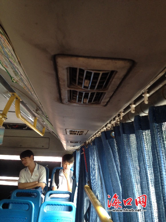 部分公交车空调制冷效果差市民反映高温天乘车如同“蒸桑拿”