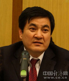 王静恩任太原万柏林区委书记 张齐山任太原副市长