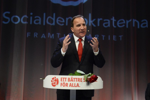 瑞典议会选举中左联盟获胜现任首相辞职