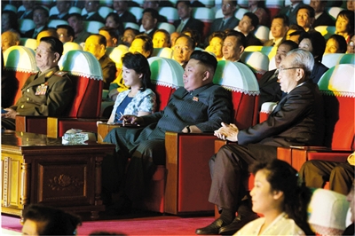 9月3日，金正恩与妻子李雪主一同观看牡丹峰乐团新作音乐会，此后金正恩再未公开露面。