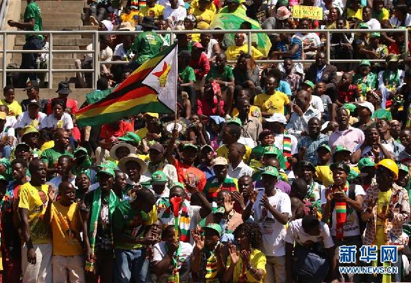 （国际）（6）姆南加古瓦宣誓连任津巴布韦总统