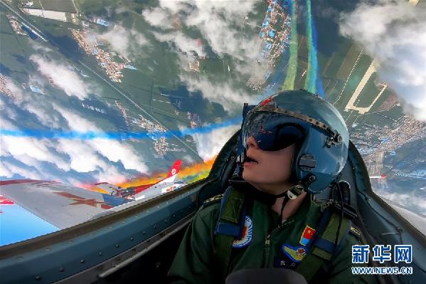 （圖文互動）（2）空軍航空開放活動實戰(zhàn)化演練砥礪新飛行學員制勝空天本領(lǐng)