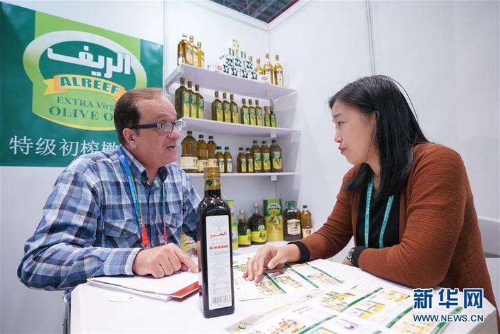 （聚焦进口博览会）（3）走进进博会企业展