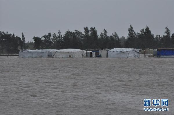 （國際）（3）黎巴嫩遭遇極端天氣 多處敘利亞難民營艱難度日