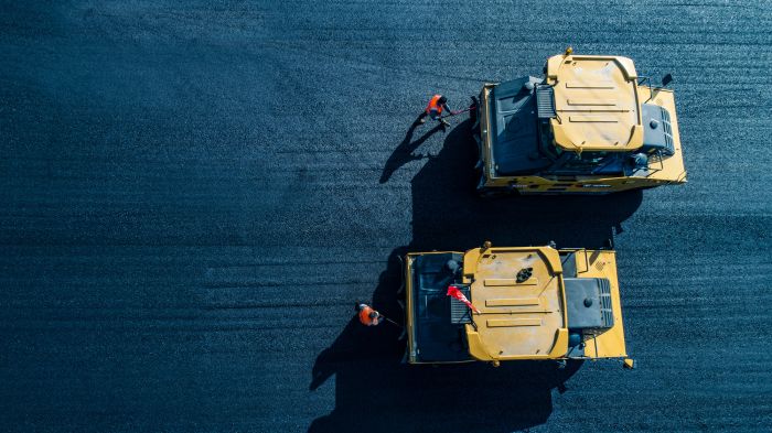 《筑路者》王帆