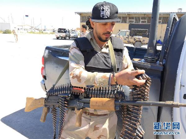 （国际）（5）利比亚民族团结政府军队在的黎波里南部集结