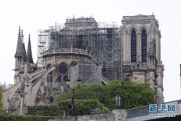 （国际）（7）巴黎圣母院：浩劫之后