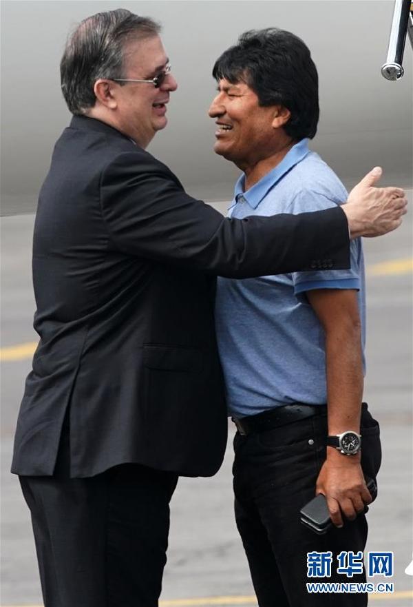 （国际）（2）莫拉莱斯抵达墨西哥接受政治庇护