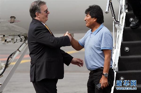 （XHDW）（2）莫拉莱斯抵达墨西哥接受政治庇护