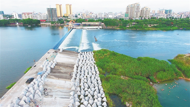 海南万泉河大坝加固改造[图]