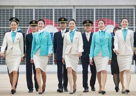 全球空姐制服PK 法国气场<em>一流</em>性感无敌 中国美