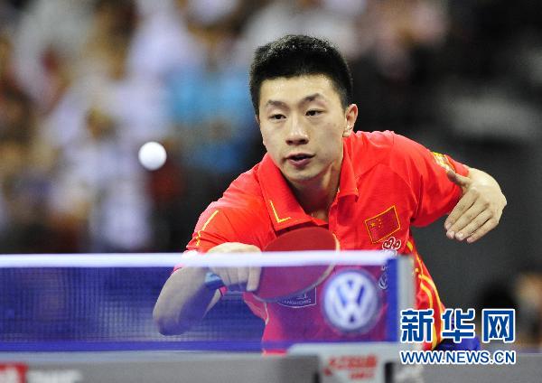 中国乒乓球公开赛:马龙晋级男单半决赛图片频