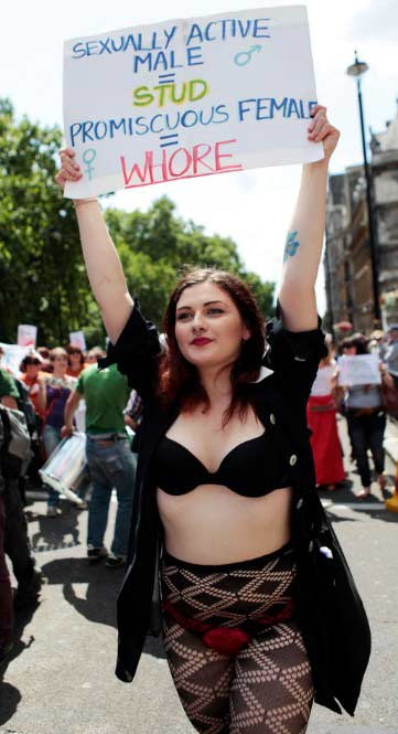 荡妇游行反性骚扰 11日在伦敦等世界各地举