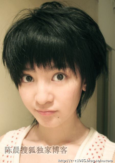 新小燕子李晟素颜私房美照海量曝光清丽可人图