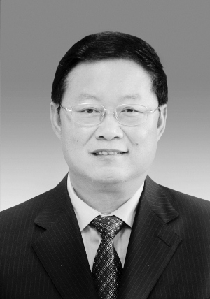 内蒙古人大常委会任命王玉明,王波自治区副主席