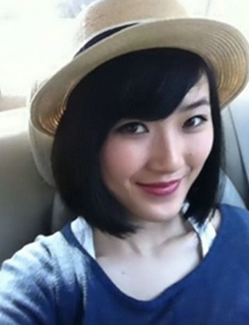 惊艳!<em>汤镇业</em>校花<em>大女儿</em>PK冯小刚女儿美照图片