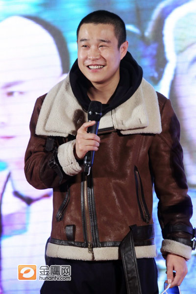 传小沈阳因小三被拒春晚 历数小沈阳一家幸福