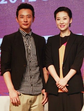 传苗圃罗晋上演姐弟恋 <em>男方</em>当众表白<em>女方</em>落泪