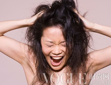 腮红打太深咋办 10件美容尴尬事快速补救法_美