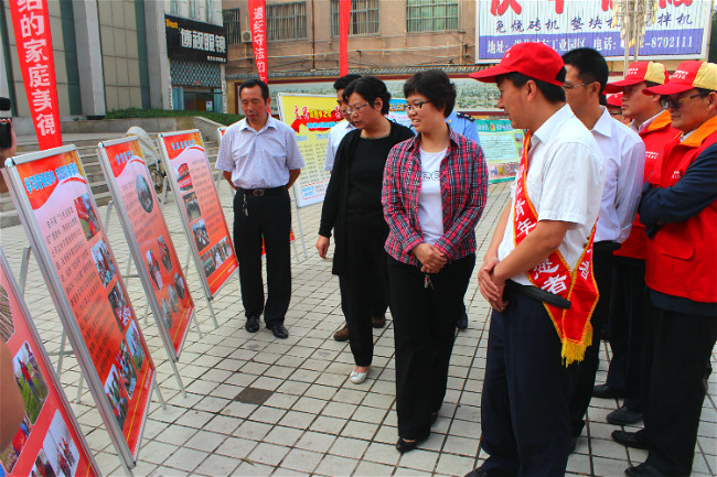 为深入贯彻《公民道德建设实施纲要》,由滑县县委文明办主办,县工商局