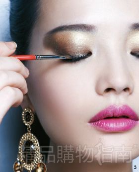 怎么画眼线?