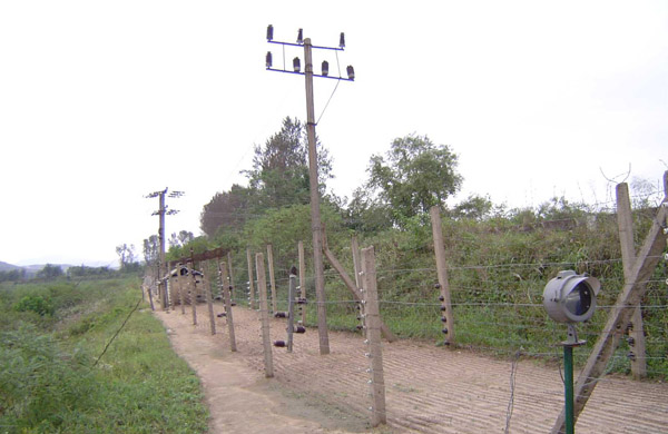 柬泰边境为何抵触复兴 铁丝网事情点着争端