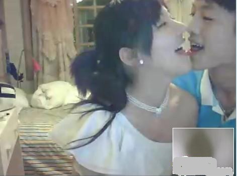 上海<em>大学</em>校花钟莉颖援交<em>艳照</em>曝光 大尺度让网