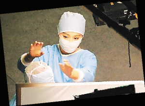 [影视]钢铁侠是中国人民的好朋友_椰城原创_