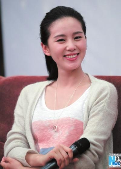 晒明星的土名字:张馨予原名张燕_娱乐新闻_