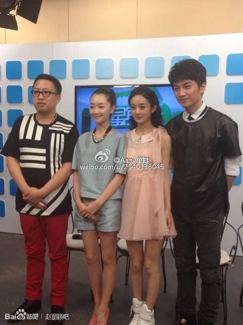 赵丽颖陈晓今晚七夕浪漫合体甜蜜演唱《心情》 被动夫妇《宫锁沉香》