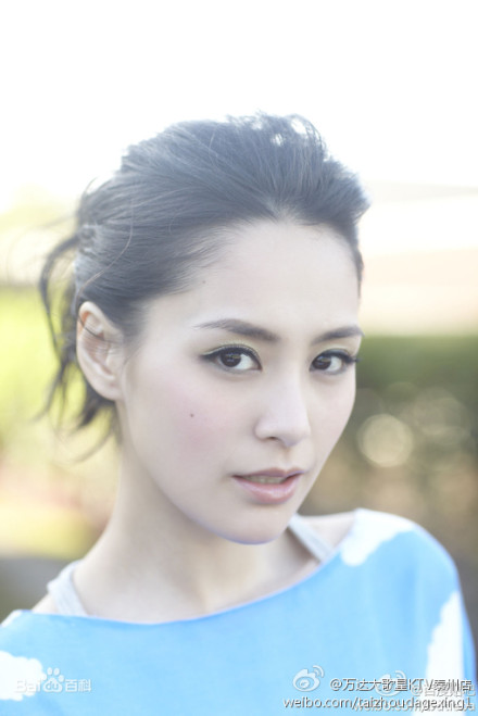 钟欣桐改名求尽快结婚生子 粉丝不接受新名_资