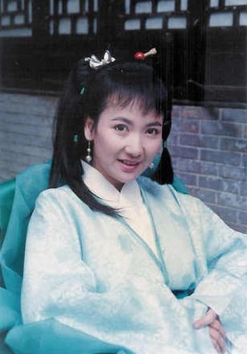 关之琳下体被刘銮雄塞入两个高尔夫球,换来两千万.