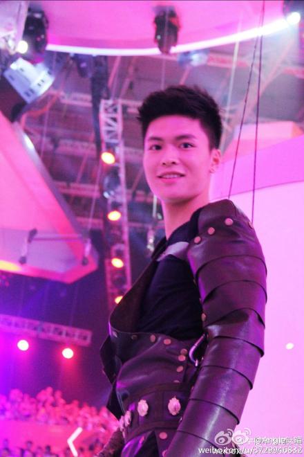 于湉唱同志歌疑似告白华晨宇成快乐男声6进5