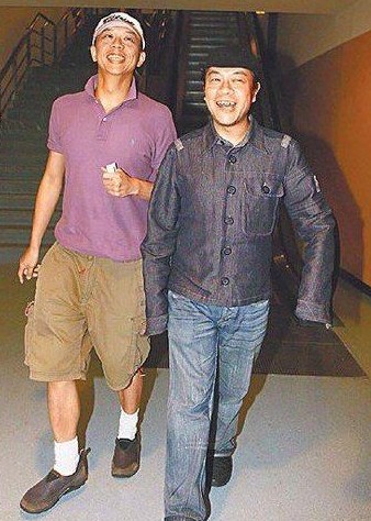 蔡康永写77篇爱情故事 感谢相守20年男友