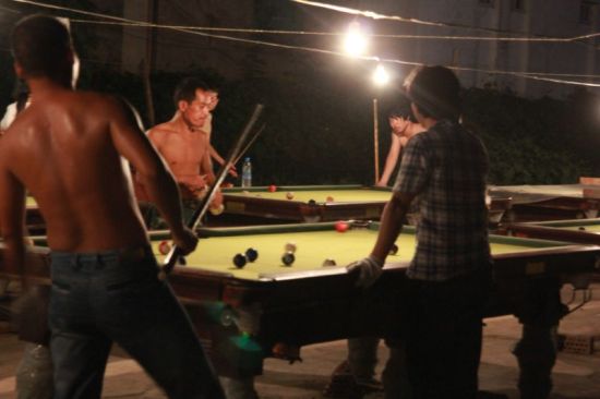 富士康<em>厂妹</em>买iphone卖身揭秘