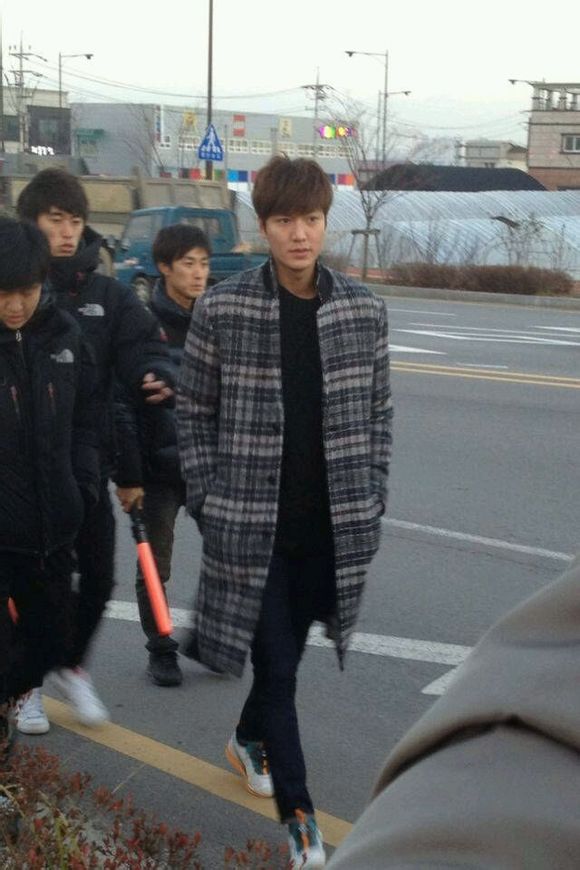 《继承者们》17集预告片:李敏镐疯狂过后终于