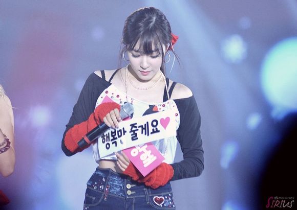 <em>SMTOWN</em> WEEK<em>少女时代</em>演唱会玩性感:Jessi