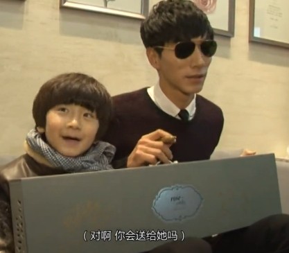 天天告白第二弹要给田雨橙送花 森碟远赴美国