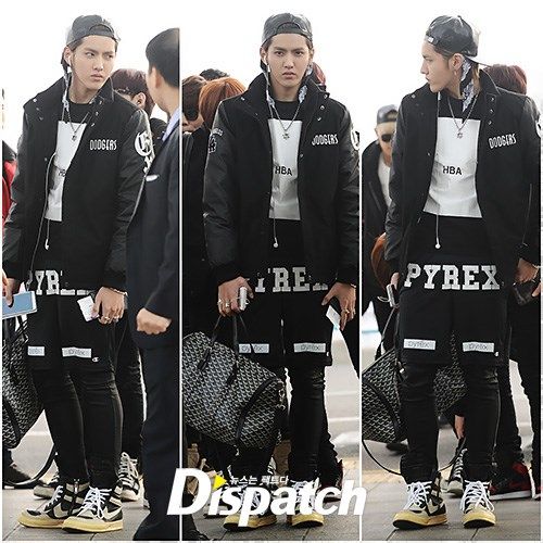 EXO-M队服齐整机场受大炮待遇:Kris吴亦凡再