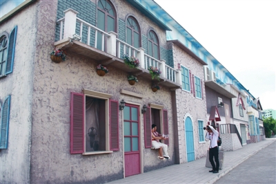 三亚港务局码头变装成婚纱摄影基地_旅游资