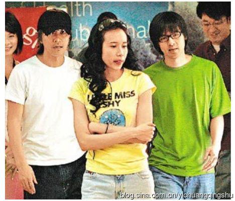 吴佩慈微博晒幸福颖儿回击 娱乐圈10大情敌亲