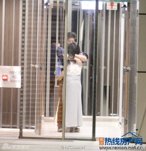 盘点情不自禁打野战惨遭偷拍的十大女星(图)图