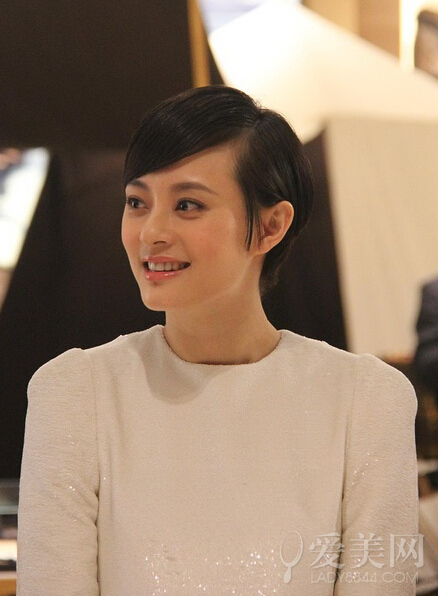 最美短发女星:郭采洁娇俏孙俪似正太