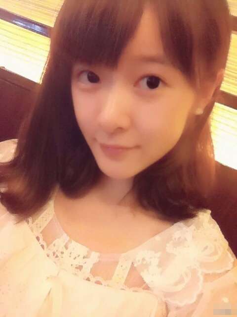 童星清纯不再:杨紫<em>泳装诱惑</em> 林妙可半裸爆乳图