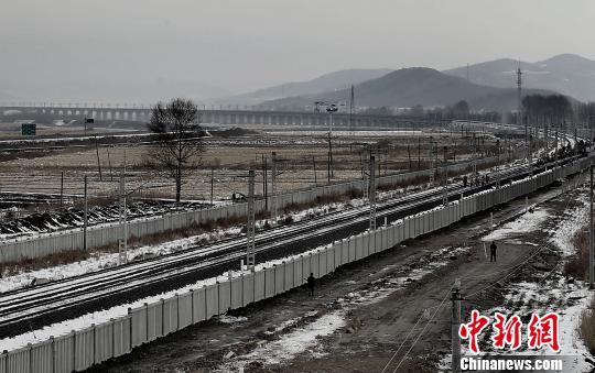 牡绥铁路首个区间今通车 高寒地区施工技术填补国内空白