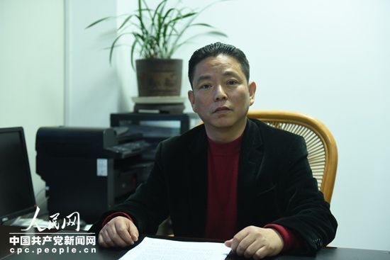 滕荣权:非公党建——企业发展的红色动力