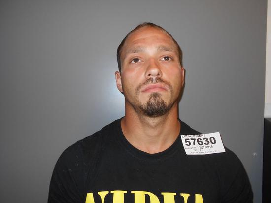 女子盗窃165万巨奖彩票 险牵连母亲入狱_体育